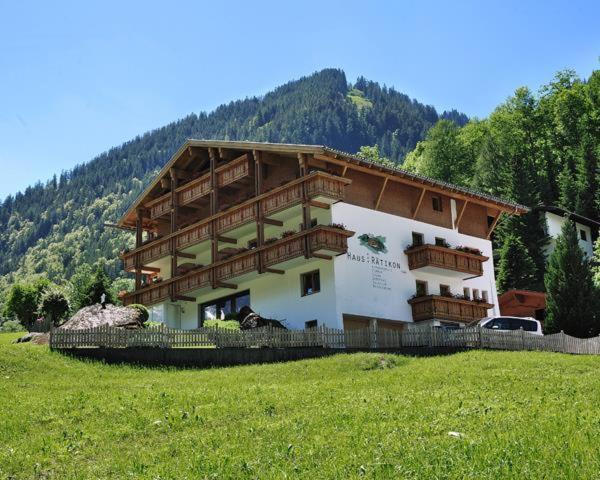 Haus Raetikon Apartment Brand  Luaran gambar